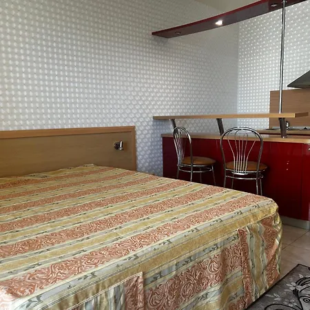 Apartment мирамар палас, роял апарт
